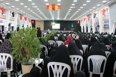 مراسم دعای عرفه در حسینیه جماران