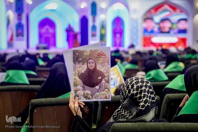بزرگداشت شهدای مدرسه شجره طیبه میناب در حرم مطهر رضوی