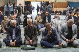  تشییع پیکر مرحوم عماد افروغ در مسجد دانشگاه تهران
