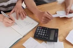Ano ang Sinabi ng Qur’an/35
Ang Pananaw ng Qur’an sa Tungkulin ng Pagsasakop sa Gastos ng Pamumuhay