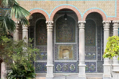خانه و موزه مقدم