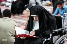 حرم مطهر رضوی در شب میلاد حضرت رضا(ع)