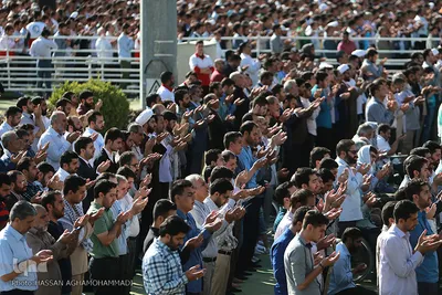 اقامه نماز عید سعید فطر به امامت حضرت آیت الله خامنه ای، رهبر معظم انقلاب