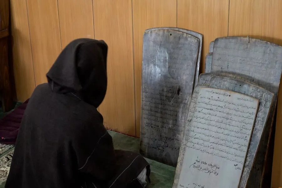 المغاربة والقرآن: رحلة في قلب بلد يضمّ أكثر من مليون ونصف حافظ لكتاب الله