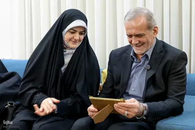 دیدار صمیمی با خانواده دو شهید مسیحی دفاع مقدس
