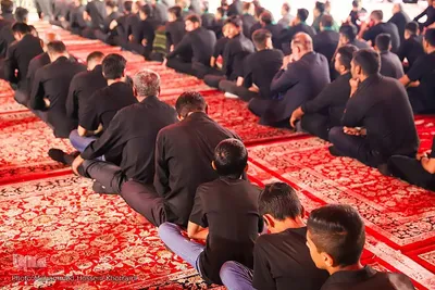 مراسم عزاداری شب شهادت امام رضا(ع) در حرم مطهر رضوی