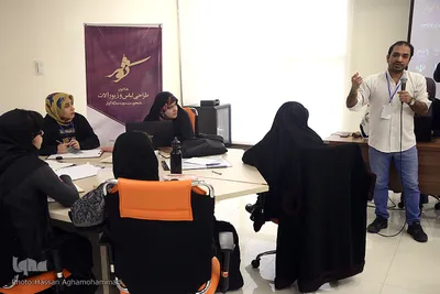 مراسم افتتاحیه اولین هکاتون قرآنی لباس و زیور آلات