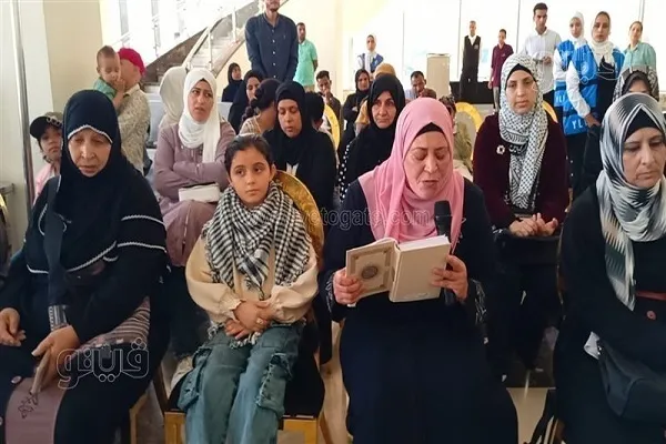 Filistinli bir annenin etkileyici Kur’an-ı Kerim tilaveti