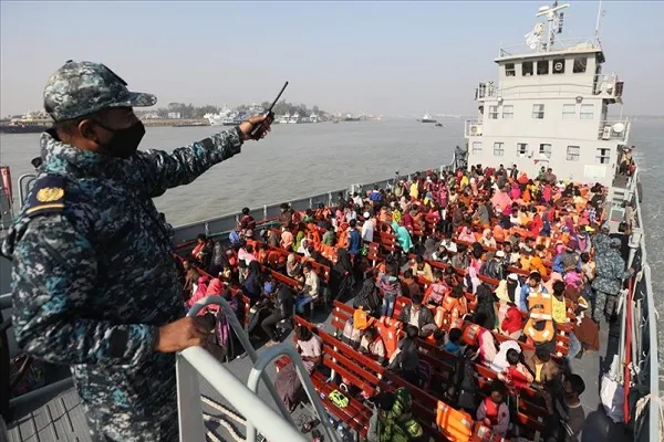 Bangladeş, Arakanlı Müslümanların 4'üncü grubunu Bhasan Char Adası'na gönderdi