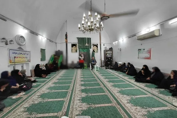 اردوی زیارتی سالمندان کمیته امداد نکا برگزار شد