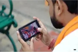 Di Balik Layar Pertumbuhan Produksi Musik Anti-Islam di India