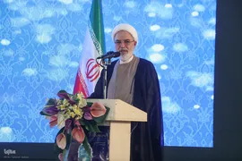 مراسم تجلیل از خادمان قرآن کریم
