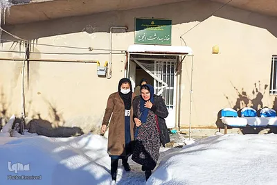 عملیات امدادرسانی اورژانس کردستان به مادران باردار در مناطق صعب العبور روستایی