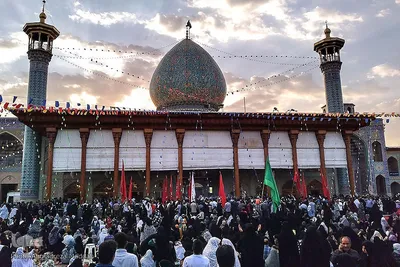 حضور هیئت های مذهبی جوان شهر شیراز در حرم مطهر شاهچراغ