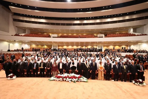 New Iraqi Parl. Holds 1st Session, Elects Halbousi as Speaker   
