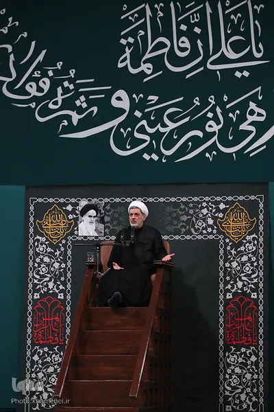 عزاداری شام شهادت حضرت فاطمه ‌زهرا (س) در حسینیه امام خمینی(ره)