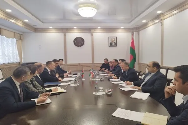 Иран и Беларусь обсудили перспективы двустороннего сотрудничества