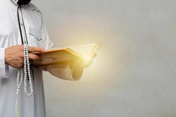 Ano ang Qur’an/9

Ang Qur’an ay Nagsalaysay ng Pinakamagandang mga Kuwento