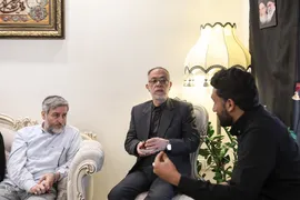 دیدار جامعه قرآنی با خانواده شهید طهرانچی