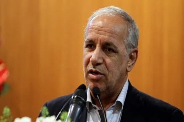 نقش اقشار مختلف مردم در شکل‌گیری انقلاب برای نسل جدید تبیین شود