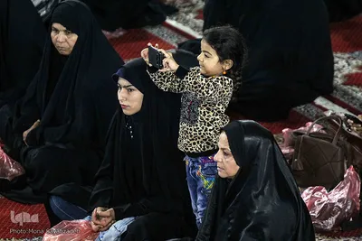 تجمع بانوان انقلابی در مصلی اهواز