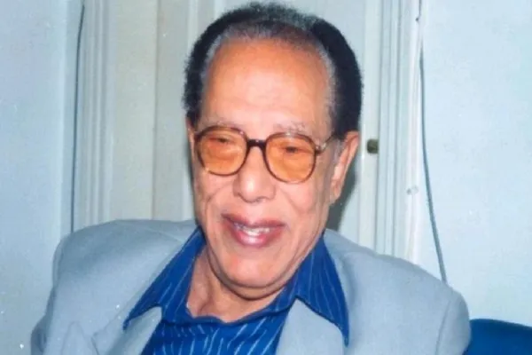 Mustafa Mahmud; cuba memahami sains dengan iman