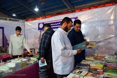 نمایشگاه قرآن و عترت اهواز در روز چهارم 