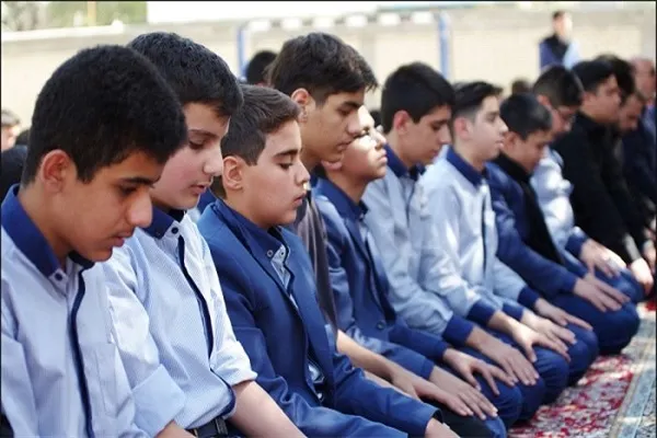 آموزش عملی نماز به بیش از ۱۰۲ هزار دانش‌آموز کردستانی