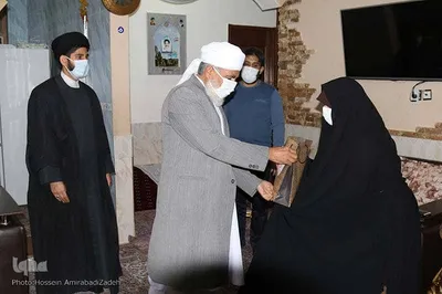 دیدار مسئولان با خانواده شهدای اهل سنت خراسان‌جنوبی