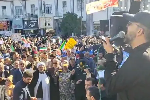 راهپیمایی باشکوه ۱۳ آبان در بابلسر