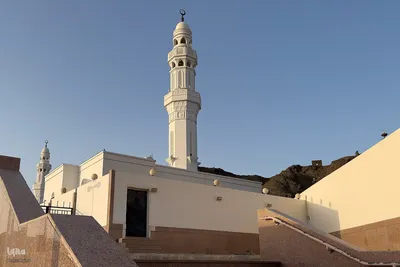زیارت دوره زائران در مدینه منوره