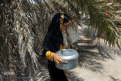 توزیع نذورات حسینی در میان گپرنشینان و اهالی فقیر روستاهای منطقه محروم جازموریان