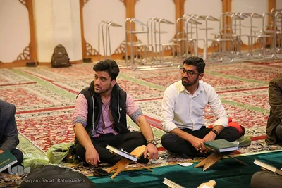 محفل انس با قرآن در حرم حضرت شاهچراغ (ع)