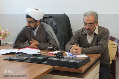 نشست مشترک متولیان امور قرآنی تفرش در حاشیه همایش حفاظ