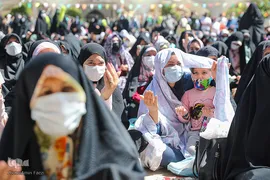 تحویل سال نو در شاهچراغ (ع)