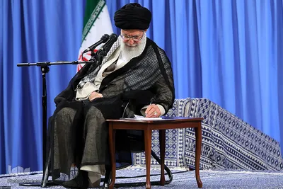 دیدار جمعی از دانشجویان با رهبر انقلاب