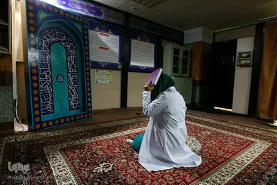 مراسم احیای شب بیست و یکم ماه مبارک رمضان در بیمارستان امام رضا(ع) قم 