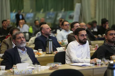 هجدهمین نشست تخصصی استادان، قاریان و حافظان قرآن - ارائه مقاله روز اول