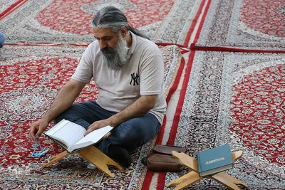 محفل انس با قرآن با تلاوت «سیدجواد حسینی»، قاری بین‌المللی کشور در شاهچراغ‎‎