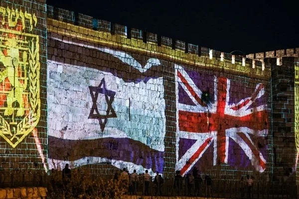 رئيس أساقفة في بريطانيا قلق من نقل السفارة للقدس المحتلة