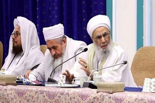 د ایران اهل سنت عالمان؛ د سپاه پاسداران او پوځ له سمندري ځواکونو هرډول ملاتړ ته تیار یو