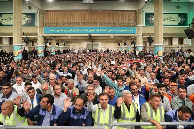 دیدار هزاران نفر از کارگران سراسر کشور با رهبر معظم انقلاب