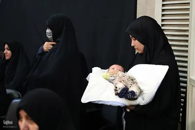 مراسم عزاداری شب شهادت حضرت ‌زهرا سلام‌الله‌علیها در حسینیه امام خمینی(ره)