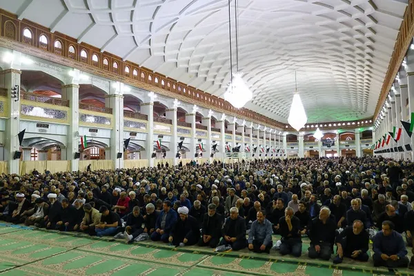اقامه نماز جمعه تبریز