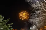 نورافشانی آسمان اصفهان در شب ۲۲ بهمن