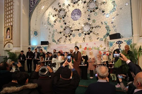 تجلیل از برگزیدگان مسابقات قرآن مرکز اسلامی انگلیس