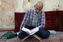 مرحله شهرستانی مسابقات سراسری قرآن بخش برادران سازمان اوقاف و امور خیریه در بقعه شیخ طرشتی (ره)