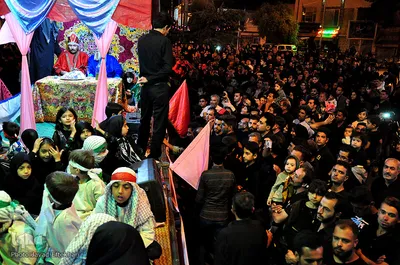آيين سنتی "شام غريبان اسراي دشت کربلا" در کاشمر
