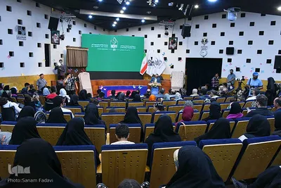 رونمایی از پوستر سی‌و‌پنجمین جشنواره بین‌المللی فیلم‌های کودکان و نوجوانان اصفهان‎