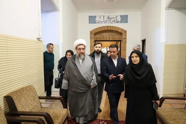 بازدید امام جمعه تبریز از مؤسسه خیریه فرزندان رحمت